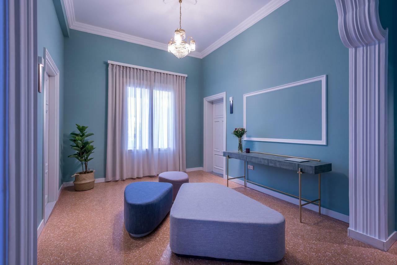 Lestel Boutique Suites Nafplio Ngoại thất bức ảnh