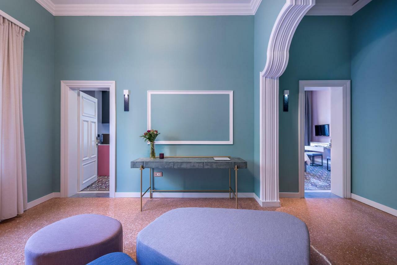 Lestel Boutique Suites Nafplio Ngoại thất bức ảnh